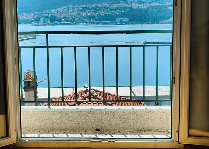 Old Town Sea View Kavala