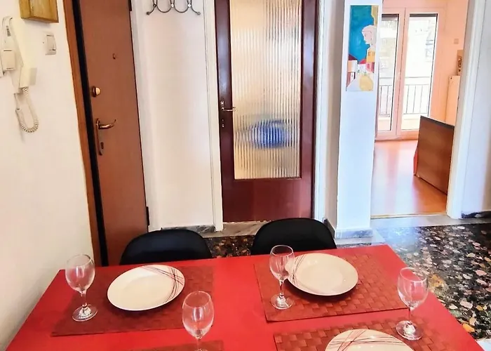 Old Town Sea View Apartment